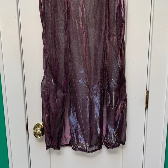 BOOHOO keira metallic mesh split high rise maxi skirt black purple size 8 - Picture 4 of 6